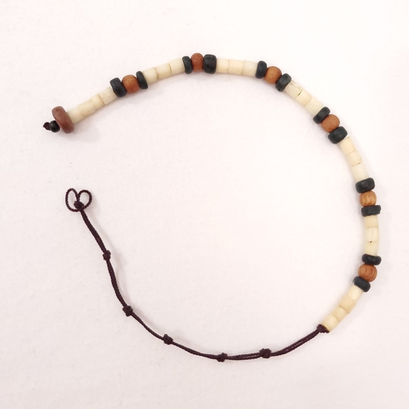 Wood Beaded Bracelet - Picture 2 of 4